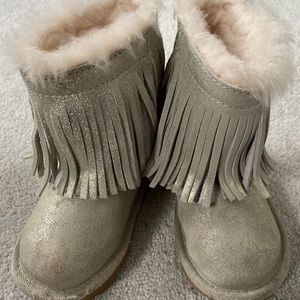Ugg’s Toddler 8